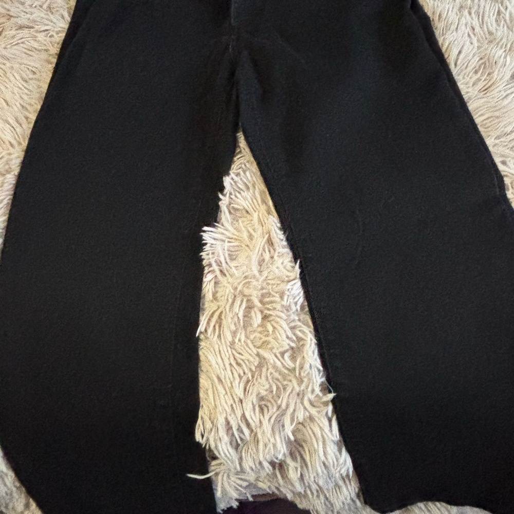 St. John's Bay Black Straight Leg woman’s Sz 16P denim jeans. NWOT